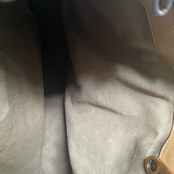 Chloe Elsie crossbody with Gold Accents - Picture 8 of 16